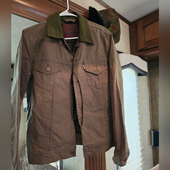 LEVI'S FILSON Since 1897 Trucker Hunting Jacket - Picture 4 of 12